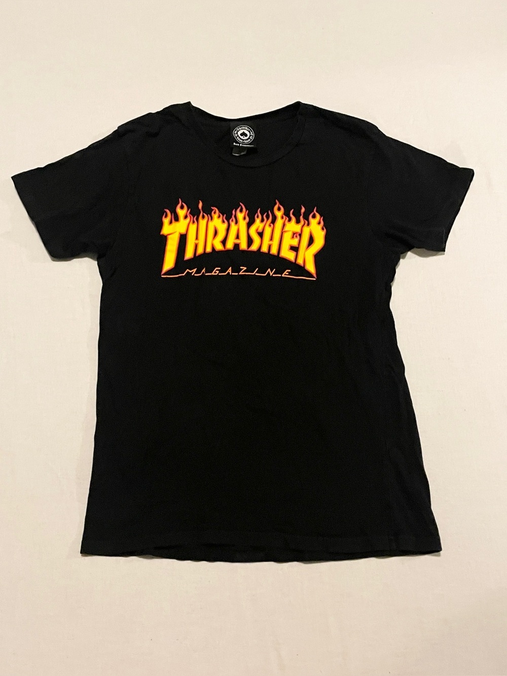 Thrasher Magazine Flame Logo T-Shirt Black Size Small S Skate Streetwear Tee